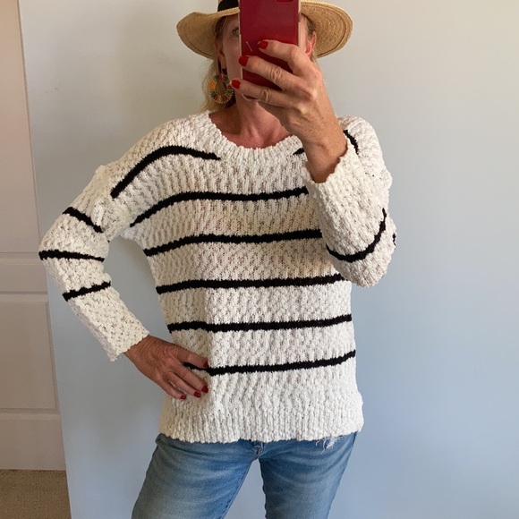 White & Black Stripe Popcorn Texture Sweater - Picture 2 of 7